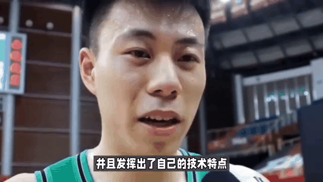 卡昌队球员因出色表现获得主教练赞赏